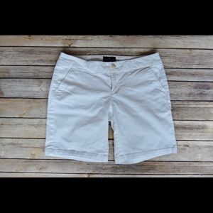 American Eagle Bermudas